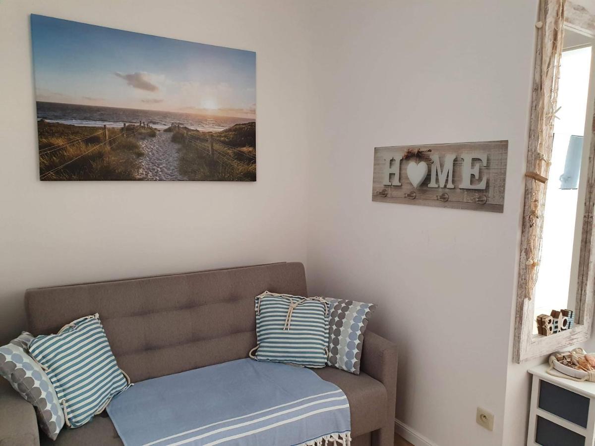 Apartament Bursztyn 波别罗沃 外观 照片