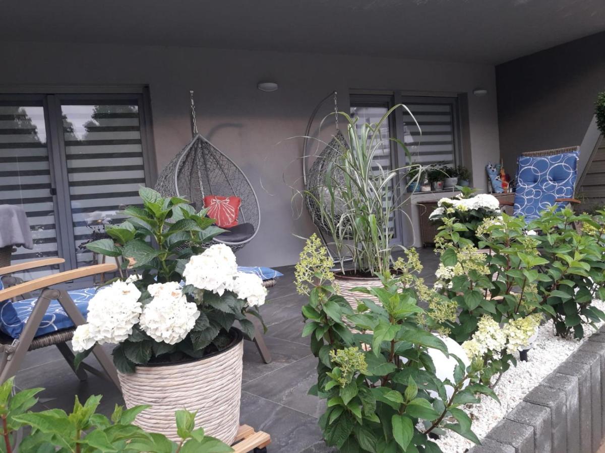 Apartament Bursztyn 波别罗沃 外观 照片