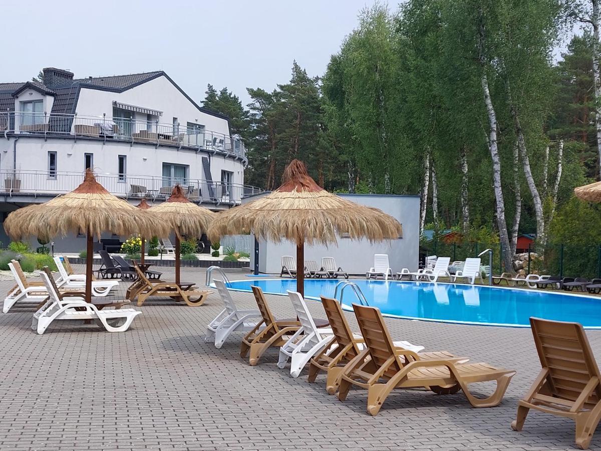 Apartament Bursztyn 波别罗沃 外观 照片